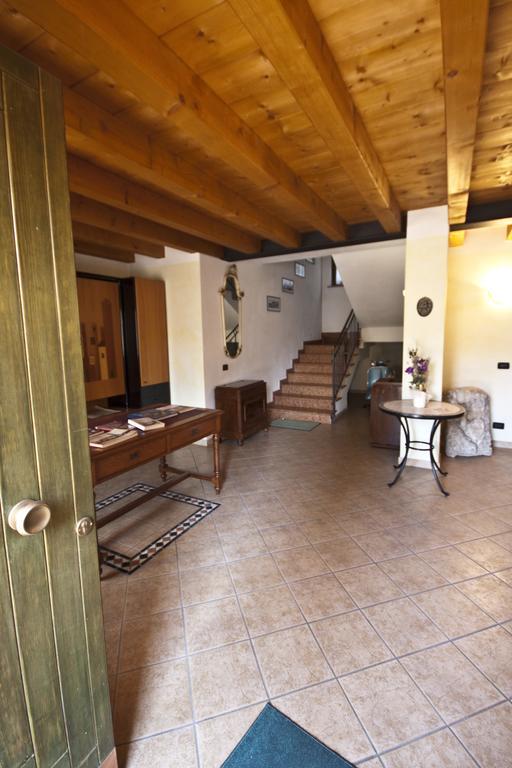 Апартаменты Casale Manzoni Верона Экстерьер фото